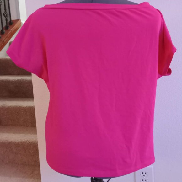 Pink scoop neck shirt - Picture 6 of 7